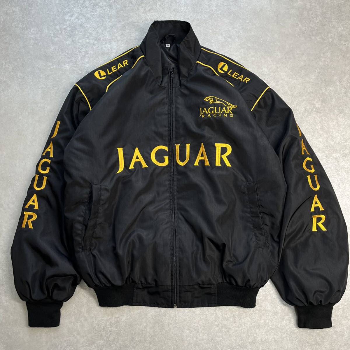 JAGUAR RACING ジャガーレーシング ブルゾン 刺繍 XLサイズ JAGUAR RACING ジャガーレーシング ブルゾン 刺繍 XLサイズ