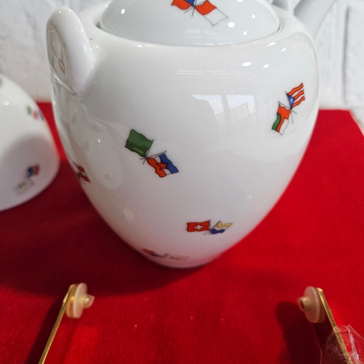 【未使用】MILANO　茶器セット　ティーポット　5客セット　旗柄　食器　コレクション_画像8