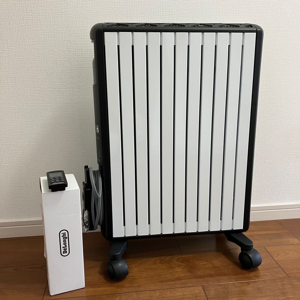 美品】デロンギ ダイナミックマルチヒーター MDH15-BK DeLonghi 美品】デロンギ ダイナミックマルチヒーター MDH15-BK DeLonghi