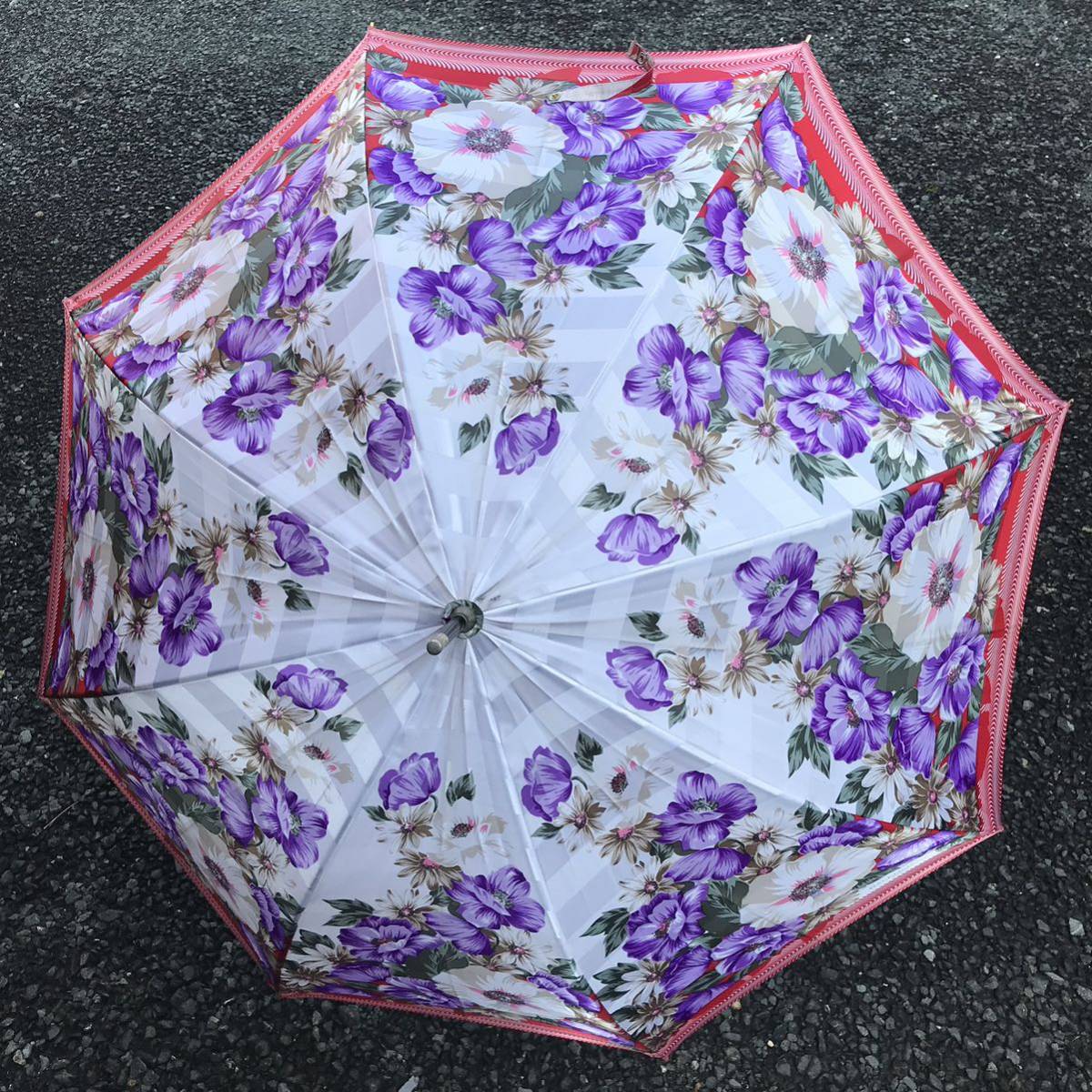 【バレンシアガ】本物 BALENCIAGA 傘 花柄 ロゴモチーフ 全長86cm 雨傘 アンブレラ 雨具 長傘 女性用 レディース_画像3