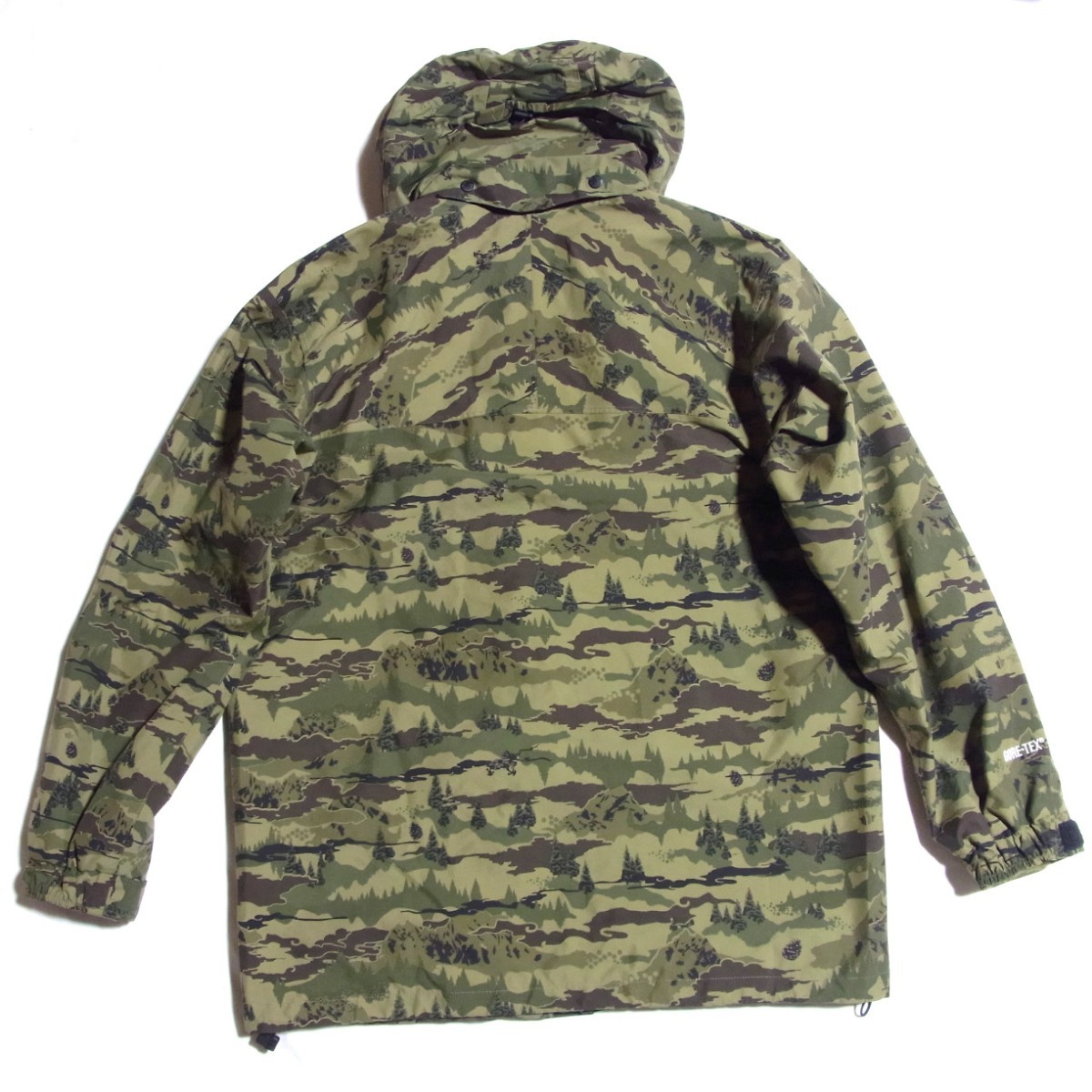 THE NORTH FACE × MAHARISHI × MEDICOM TOY 迷彩 GORE-TEX THE NORTH FACE × MAHARISHI × MEDICOM TOY 迷彩 GORE-TEX