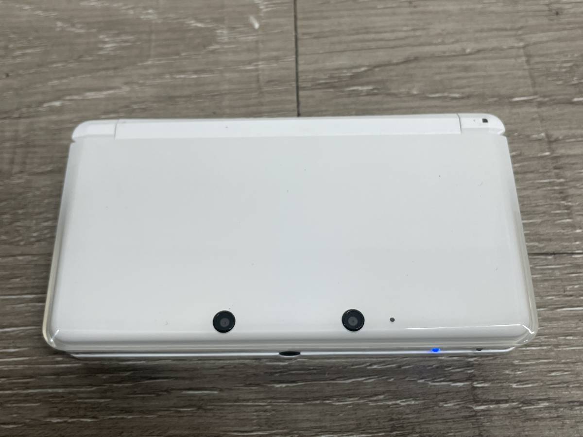 ☆ 3DS ☆ ニンテンドー3DS アイスホワイト 動作品 状態良好 本体 タッチペン アダプター 付属 Nintendo 3DS ニンテンドー 任天堂 3540_画像2