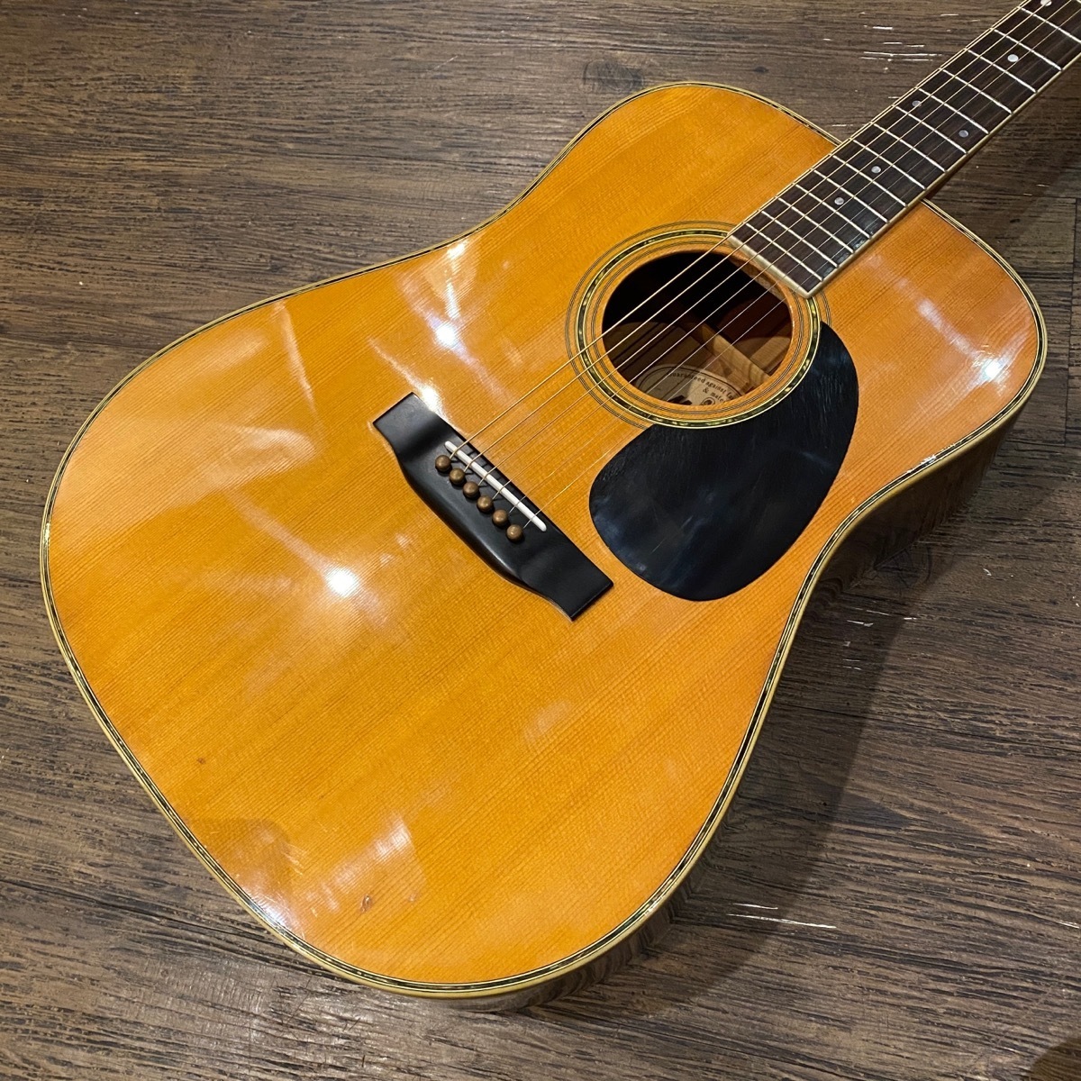 Morris W-30 Acoustic Guitar acoustic guitar Morris - x170