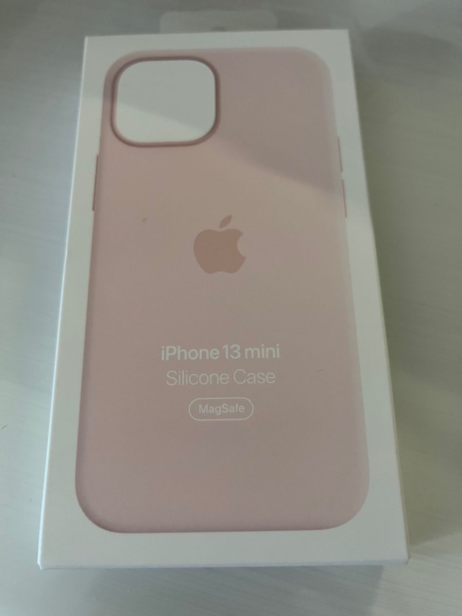 iPhone13 mini iPhone mini シリコンケース　ピンク　チョ－クピンク