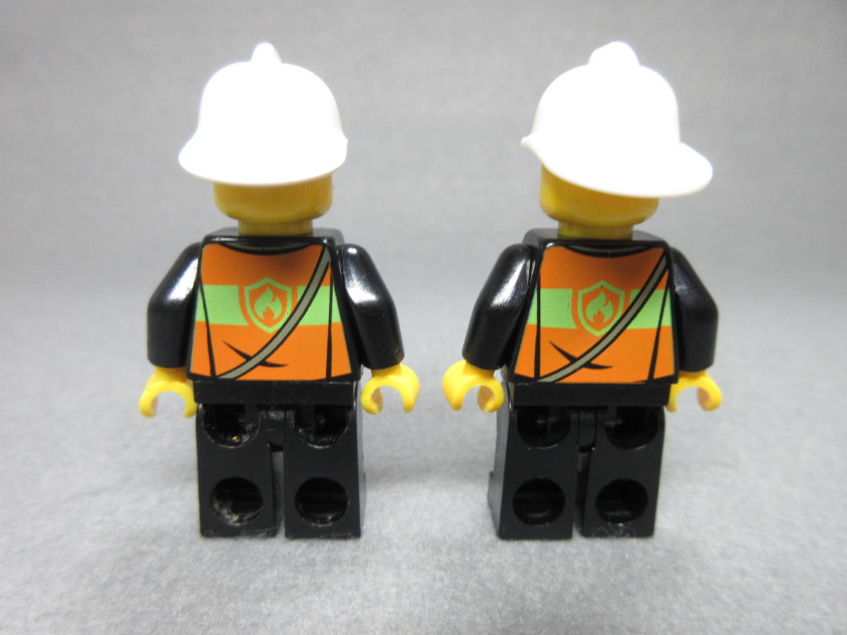 LEGO★70 正規品 街の人 ミニフィグ セット CITY シリーズ 同梱可 レゴ シティ タウン 消防士 ファイヤーマン 消防署 消防車 レスキュー_画像2