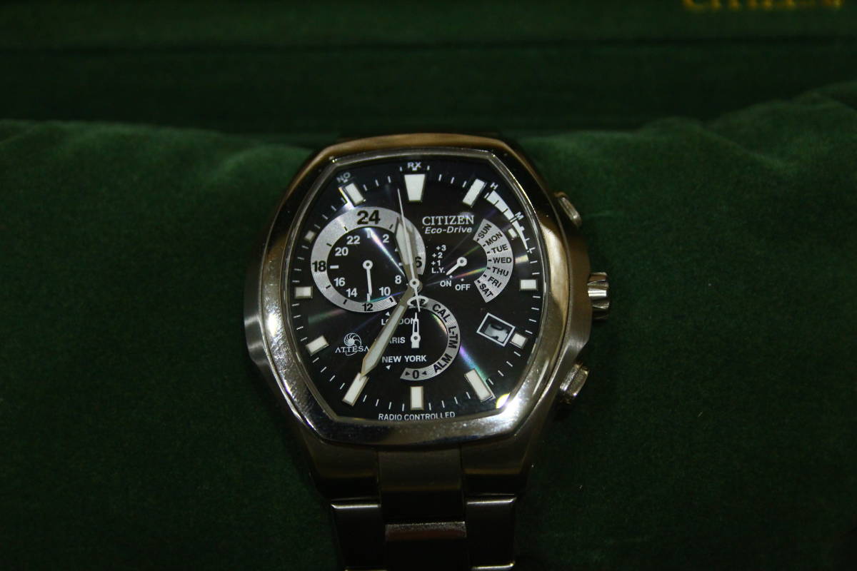 TG10428　CITIZEN　ECO-Drive　E600-T006361　腕時計　クロノグラフ動作確認済　中古品_画像3