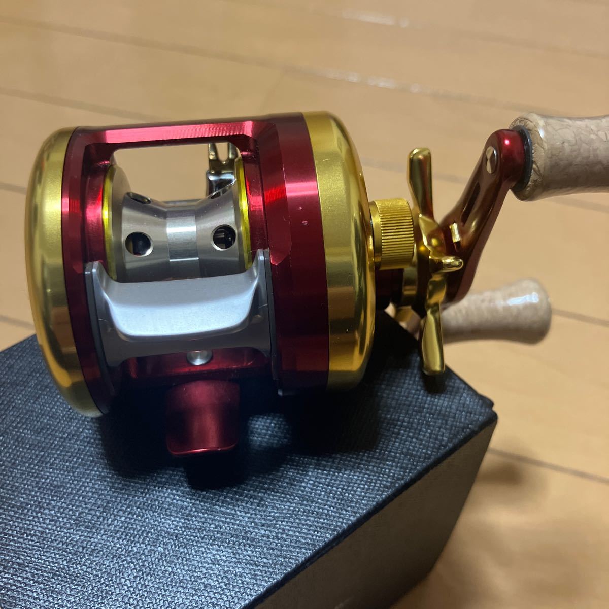 ダイワ ミリオネア CV-Z103右 Daiwa_画像2