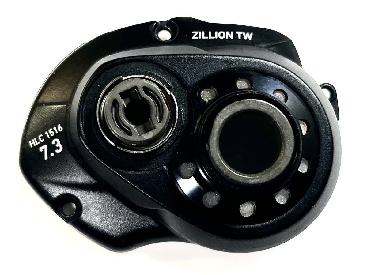 J74 DAIWA ダイワ 18 ジリオン TW HLC 1516SH(右) RSプレート(ギアサイド) サイドプレート カバー ZILLION 中古品_画像2