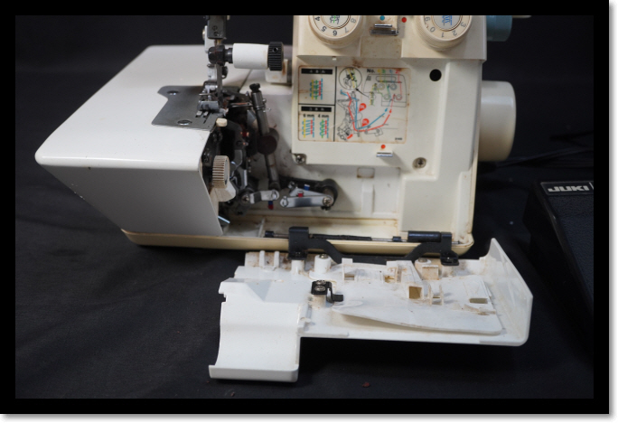 JUKI MO-314D ミシン　裁縫　OVERLOCK　SEWING MACHINE　ロックミシン　可動品　ジューキ　ハンドクラフト　手芸_画像8