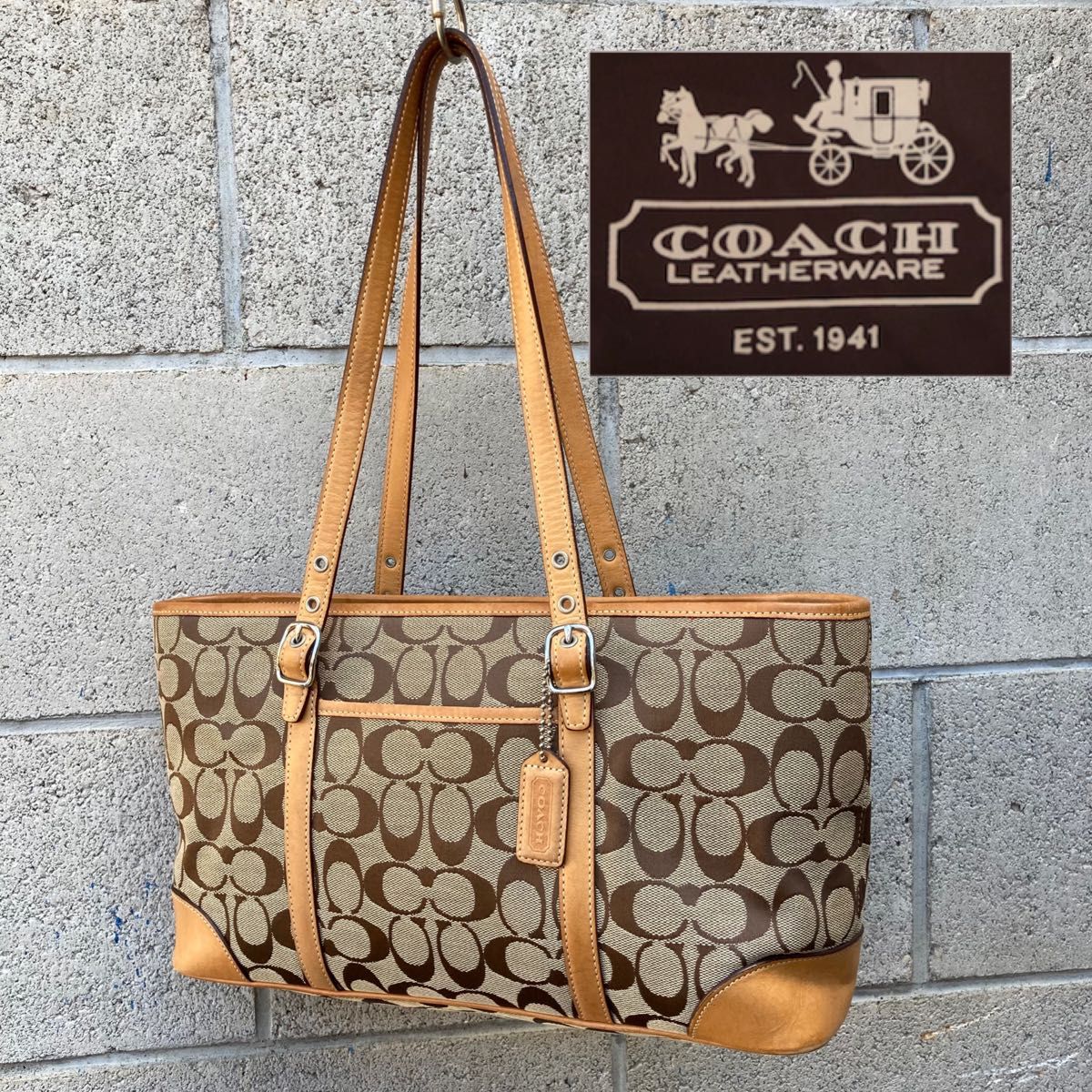 美品 コーチ ＣＯＡＣＨ トートバッグ シグネチャー ブラウン キャメル