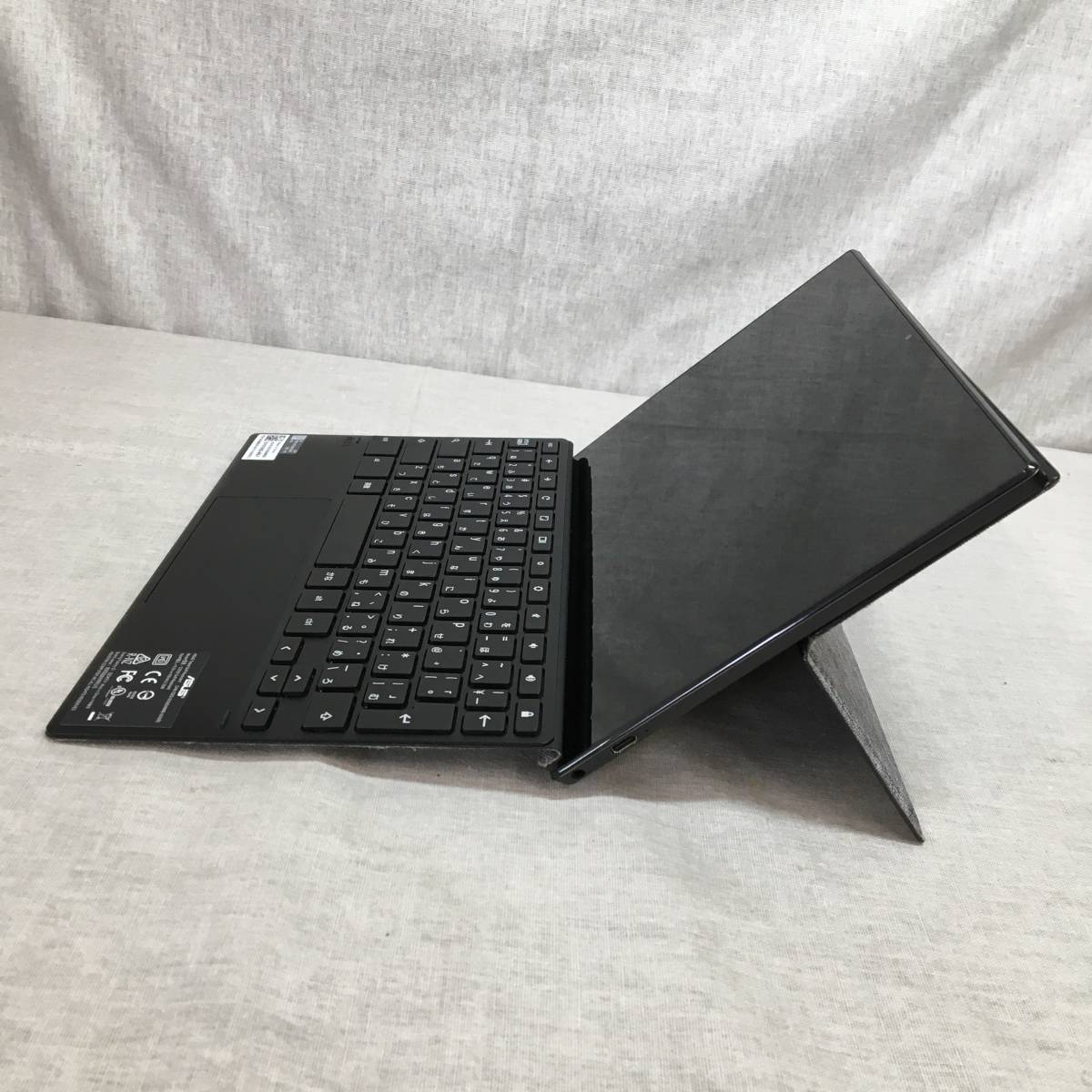 ASUS Chromebook クロームブック　MediaTek MT8183 10.5インチ 2in1 タブレット ペン付き　CM3000DVA-HT0019_画像6