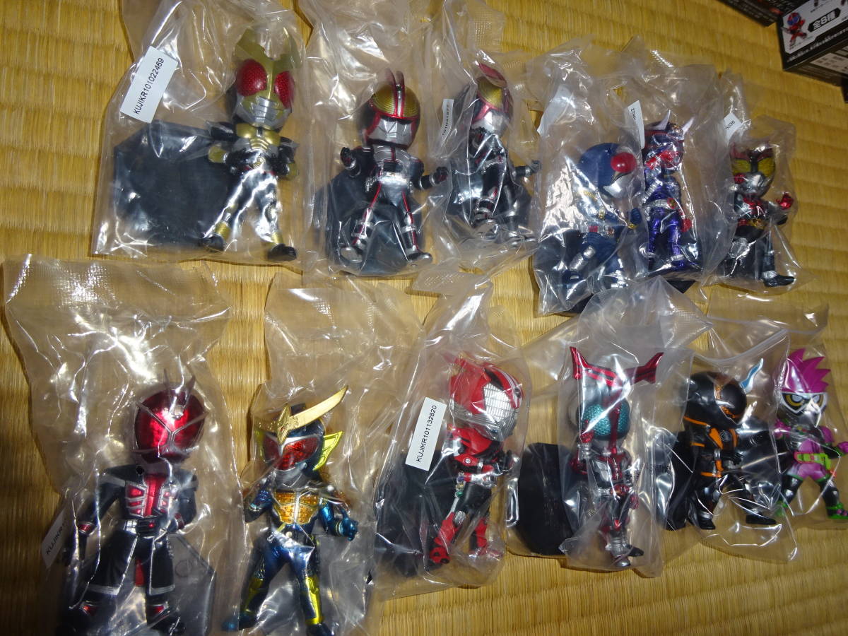 仮面ライダーワールドコレクタブルフィギュア一番くじ12品　アギト、ファイズ、ブレイド、響鬼、キバ、エクゼイド、ハイパーカブト等_画像4