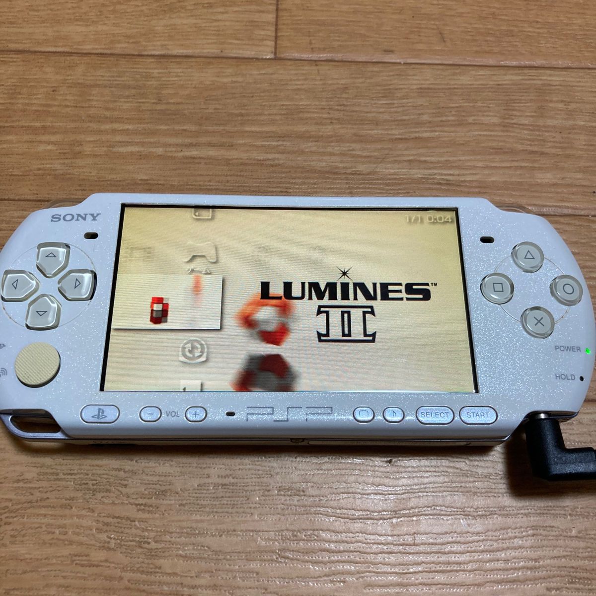 PSP-3000 PW - 携帯用ゲーム本体