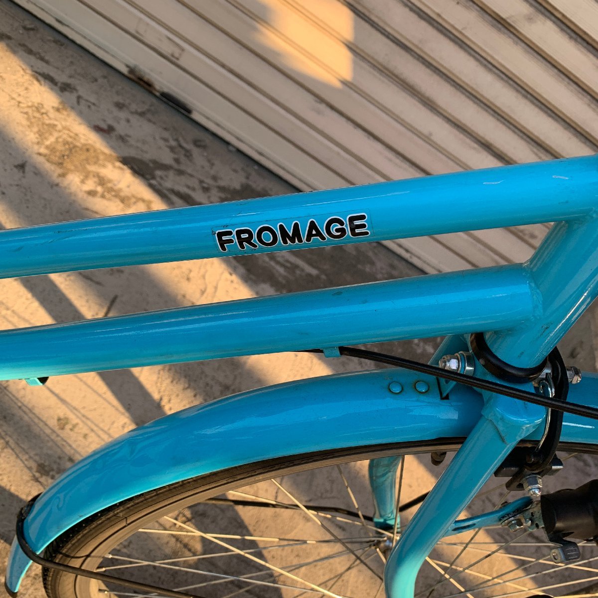 suP162N◆中古品/直接引取り限定◆ asahi アサヒ FROMAGE フロマージュ 自転車 26インチ 水色 ママチャリ ※サドル穴有り※_画像2