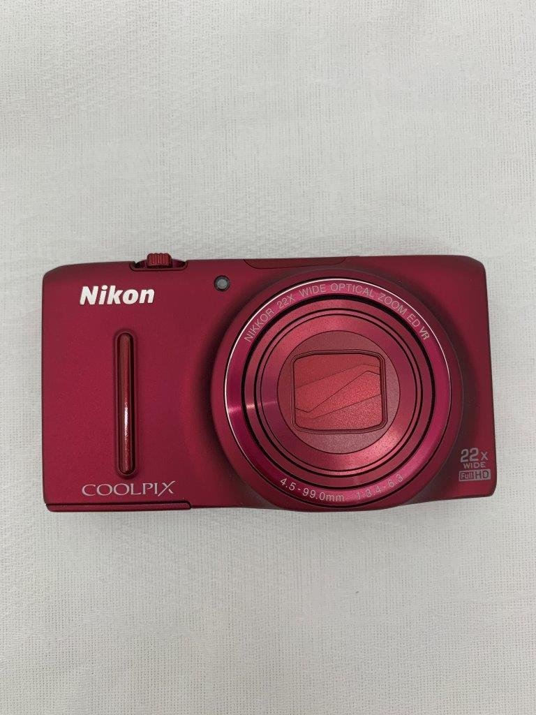 aei1669【動作未確認】Nikon ニコン COOLPIX S9500 デジタルカメラ バッテリー ケーブル付_画像2