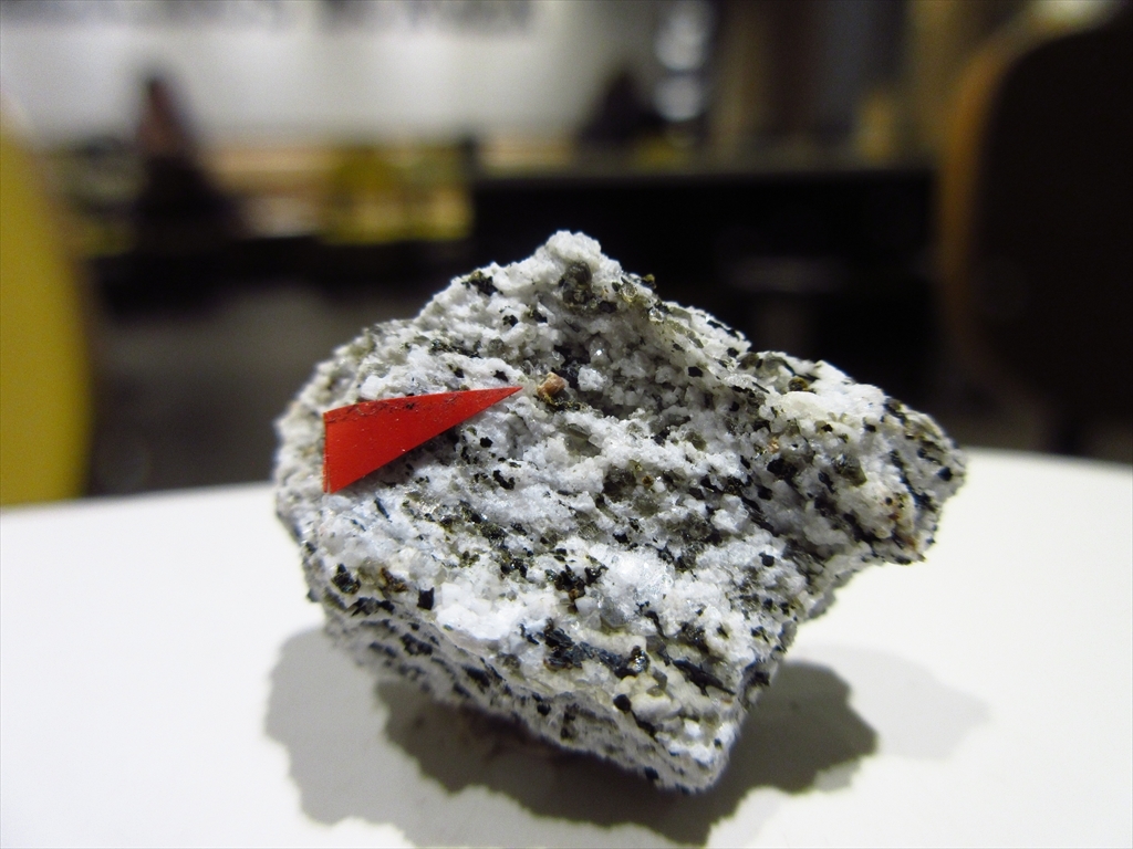 外国産鉱物標本　スイス産　セリウムガスパライト(セリウムガスパリ石)　Gasparite-(Ce)_画像7