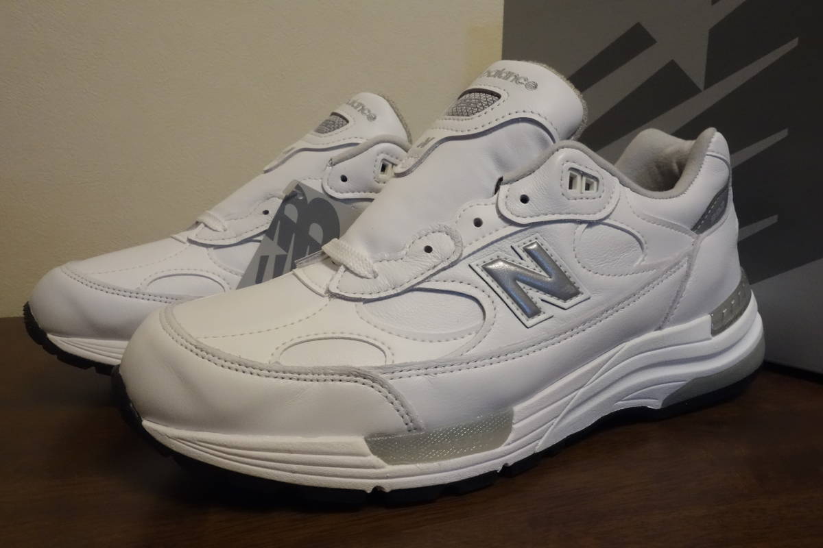 新品未使用 New Balance M992 WL 28cm 白 USA 576 990 991 993 995 996 997 998 1300 1400 1500 1600 1700 UK ENGLAND 日本未発売 限定