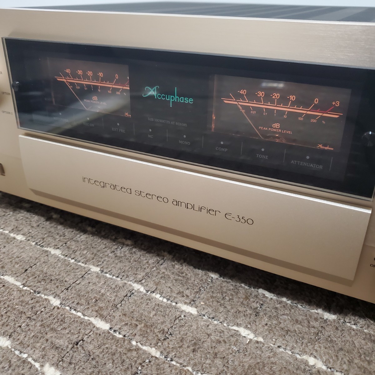  prompt decision still beautiful accuphase E-350 pre-main amplifier original box equipped 