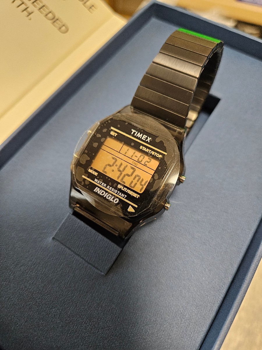 値下 新品 TIMEX クラシックデジタル ナノユニバース別注 値下 新品 TIMEX クラシックデジタル ナノユニバース別注