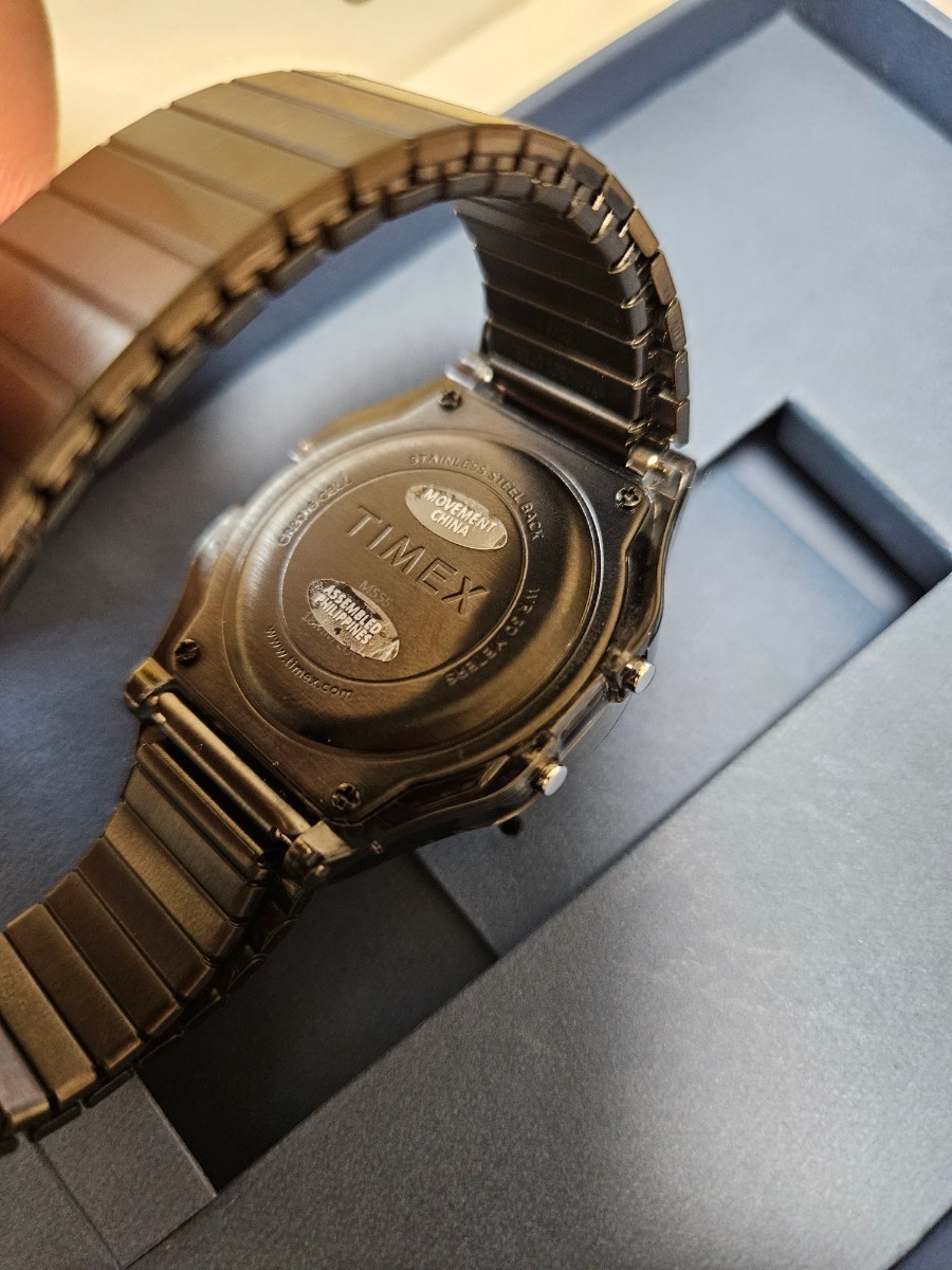 値下 新品 TIMEX クラシックデジタル ナノユニバース別注 値下 新品 TIMEX クラシックデジタル ナノユニバース別注