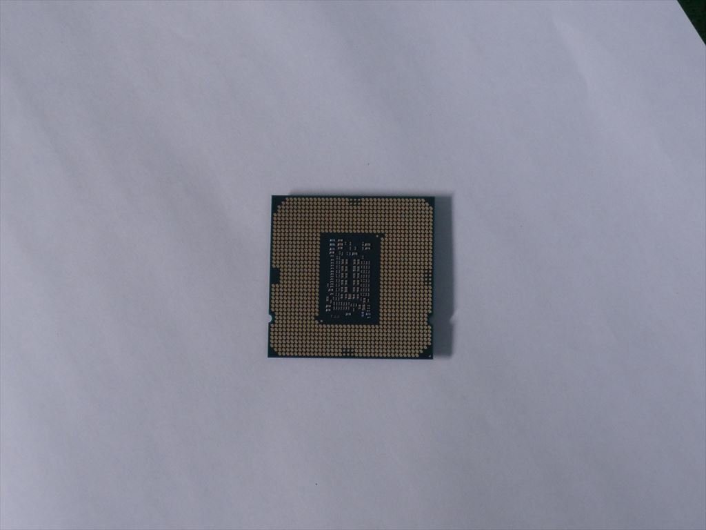 [3603] Intel 第10世代 CPU Core i5 10400 2.90GHz SRH3C LGA1200 作動未確認_画像2