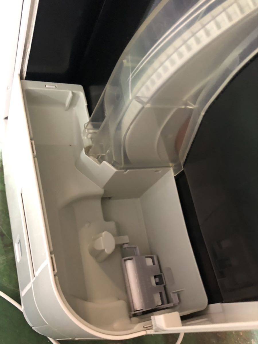 通電・動作確認済　中古品 ダイキン ACZ70U-W 除湿加湿ストリーマ空気清浄機　2019年製 　箱なし　説明書無し_画像4