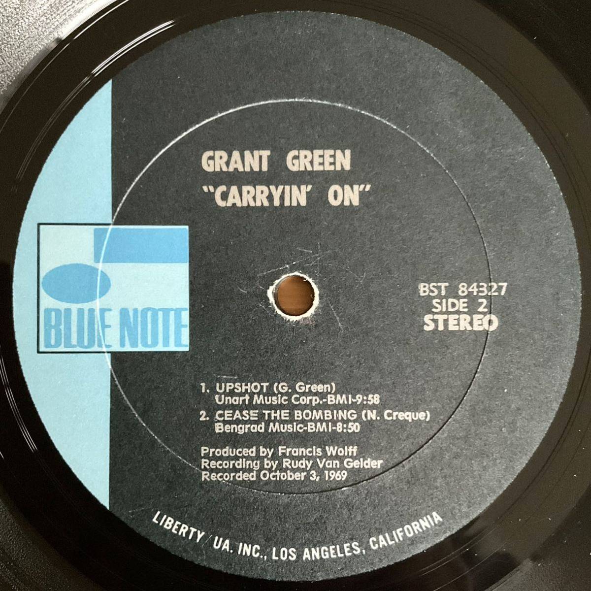 GRANT GREEN “CARRYIN’ ON” /BLUE NOTE 青黒LIBERTY / BST 84327 VAN GELDER刻印あり_画像5