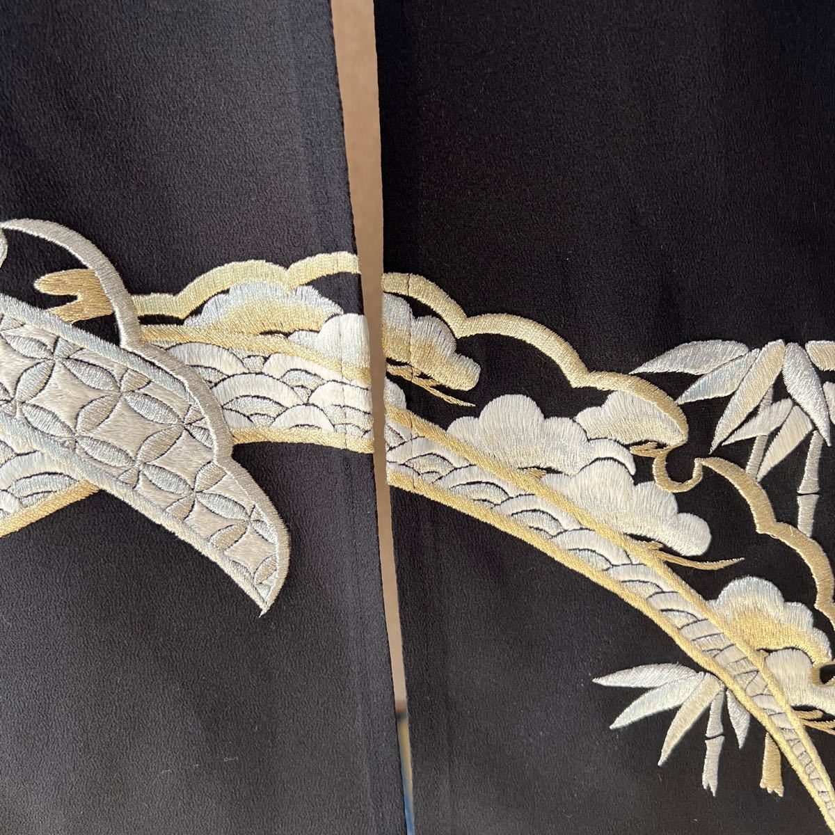 正絹 着物 アンティーク 〜暖簾ーのれん~刺繍加工|Yahoo!フリマ 正絹 着物 アンティーク 〜暖簾ーのれん~刺繍加工|Yahoo!フリマ
