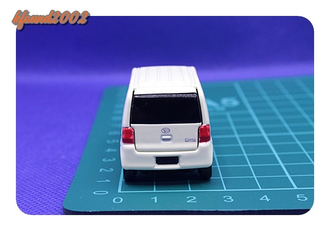 DAIHATSU　MOVE　CONTE　ダイハツ　ムーブ　コンテ　TOMY TOMICA　トミカ製　ミニカー　薄いイエロークリーム系色_画像3