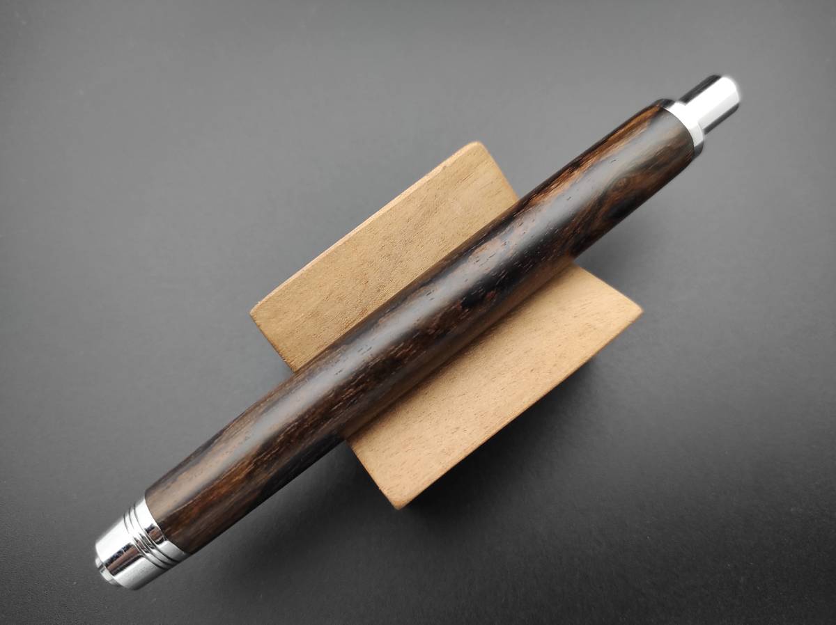 【FongLai Woodworks】5.6mm　芯ホルダー　【ジリコテ（シャム柿）】Clutch Pencil