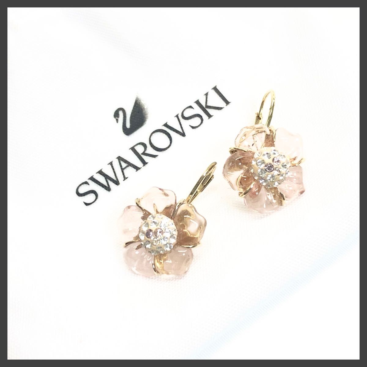 極美品】 SWAROVSKI スワロフスキー ピアス 花 ピンク 保存袋付き