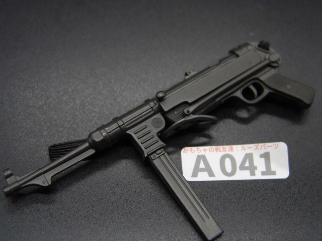 【A 041 】1/6ドールパーツ：メーカー不詳 WWIIドイツ軍MP40短機関銃【 長期保管・ジャンク扱い・処分品 】_1/6スケールWWIIドイツ軍MP40短機関銃