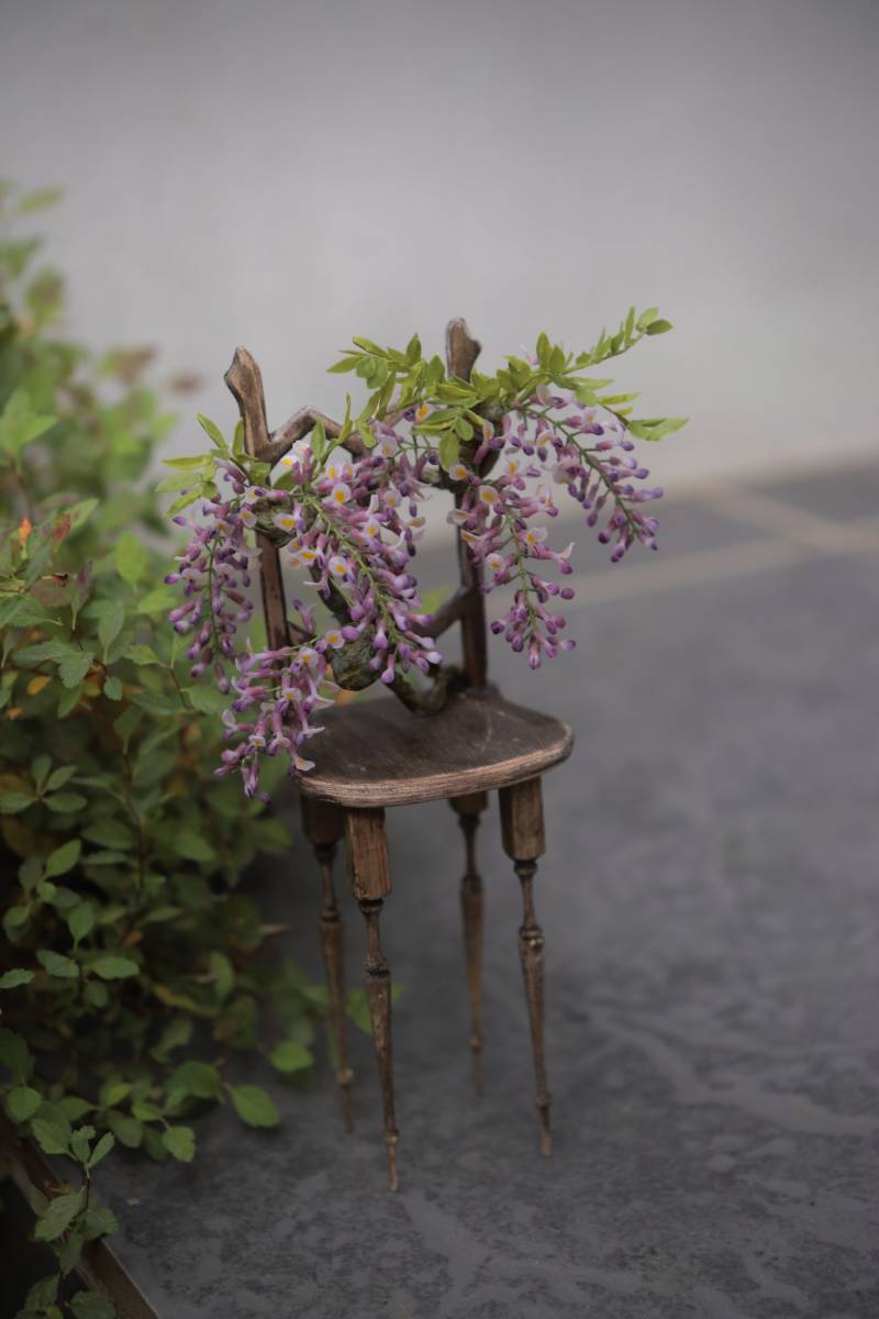 BONIIIITA ヴィンテージ椅子に咲く藤の花_画像5