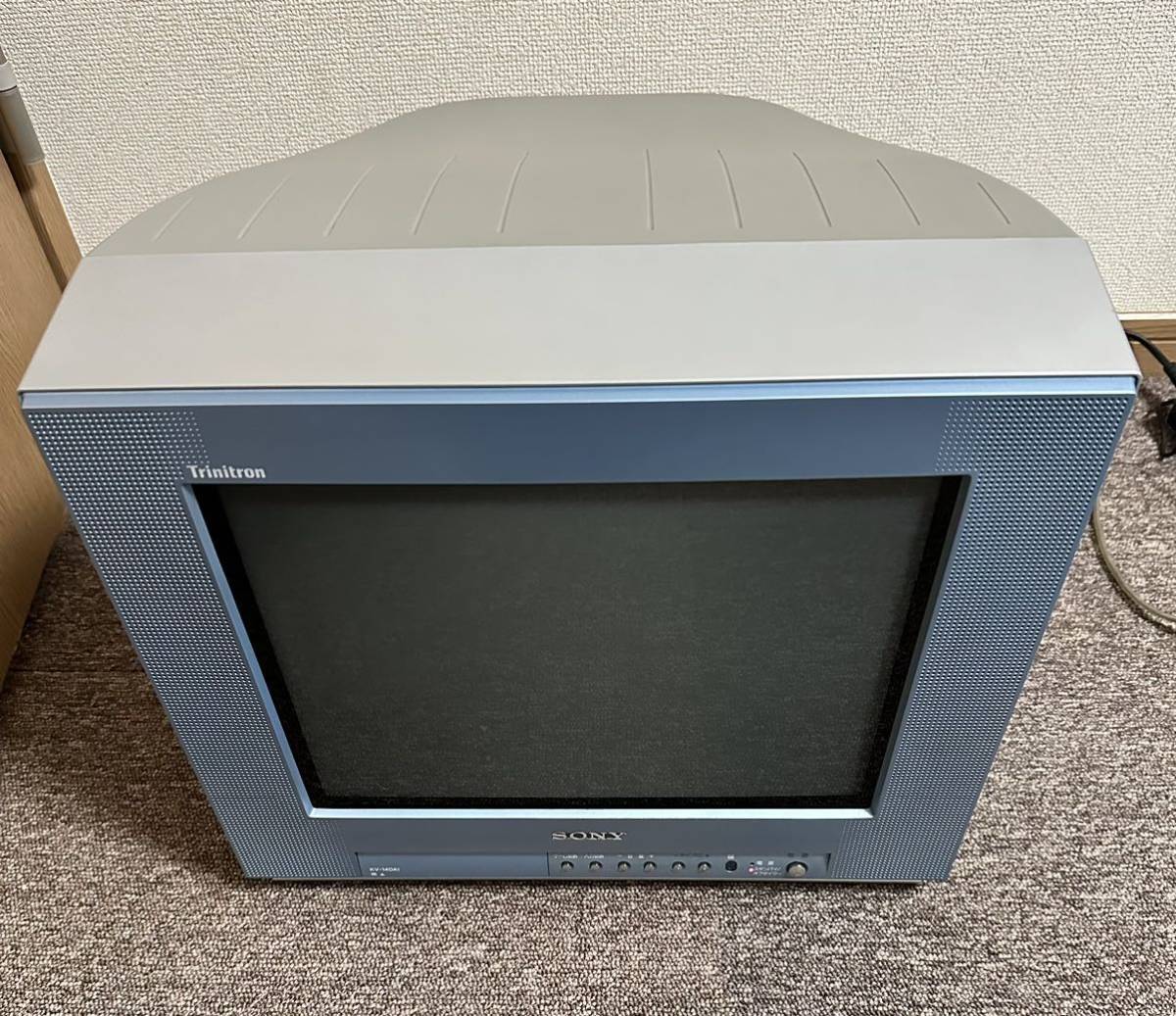 1円スタート【通電OK】SONY KV-14DA1 トリニトロン カラー テレビ ソニー ブラウン管テレビ 14型 2002年製 リモコン付き _画像4