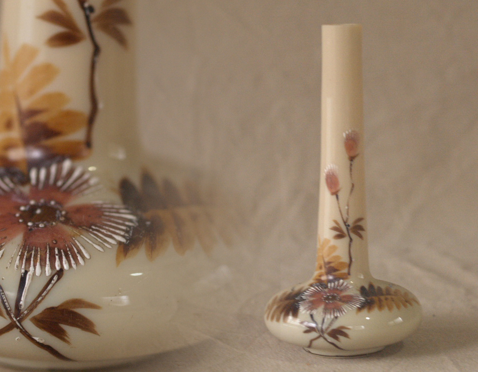 19世紀英国アンティーク エナメル花瓶 一輪ざし17ｃｍ アネモネ 空白の美 イギリス アールヌーボー 検 エミールガレ ドーム ルグラー_画像1