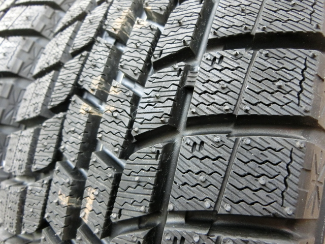 ★ 175/65R14 ★ 4本セット!! ★ GOOD YEAR ★ ICENAVI6　未使用　新品　良品スタッドレス　175/65/14　175/65-14_画像5