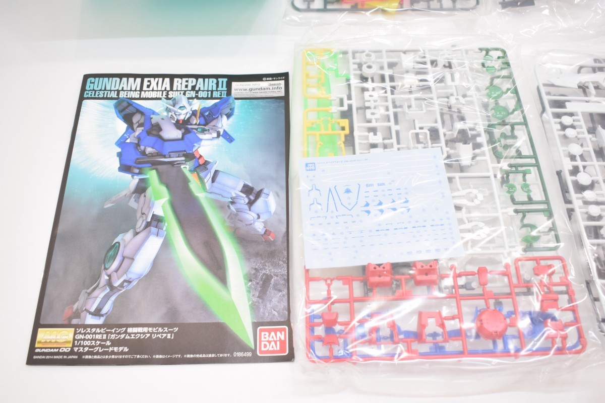 未組立 完品 1/100 MG ソレスタルビーイング 格闘戦用モビルスーツ GN-001 REⅡ ガンダムエクシア リペアII oo ガンプラ RJ-918M/611_画像3