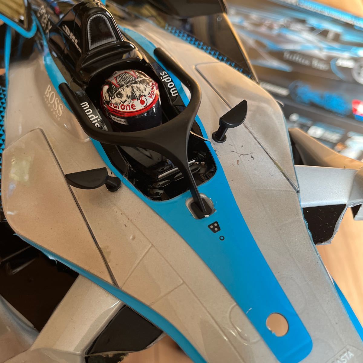 1/10RC フォーミュラ E GEN2 チャンピオンシップカラー （TC-01シャーシ） 58681 完成品 未使用_画像9