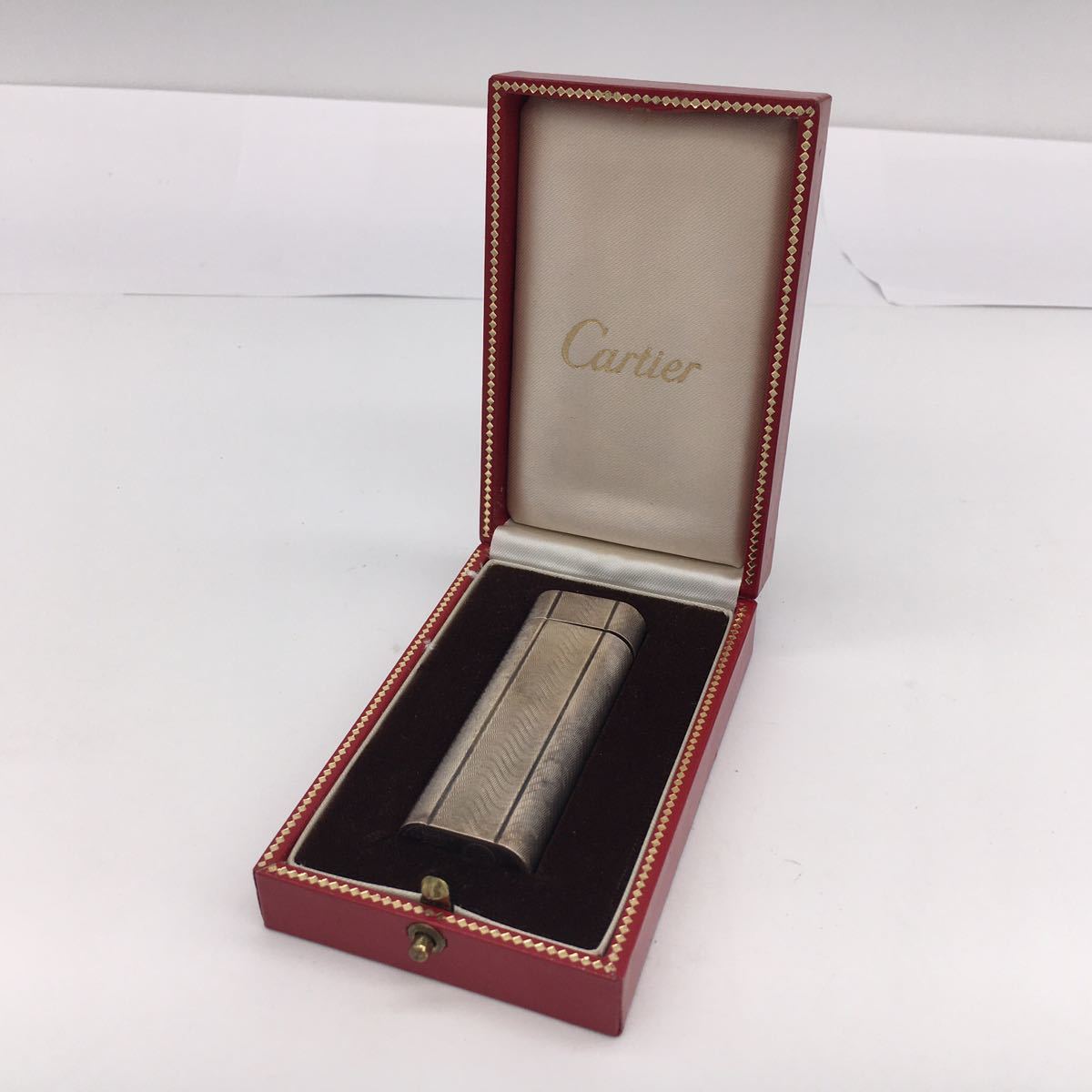 Cartier カルティエ ガスライター 波柄 楕円形 オーバル シルバー カラー 7431642 箱付き ローラー式 喫煙具 Ca-60