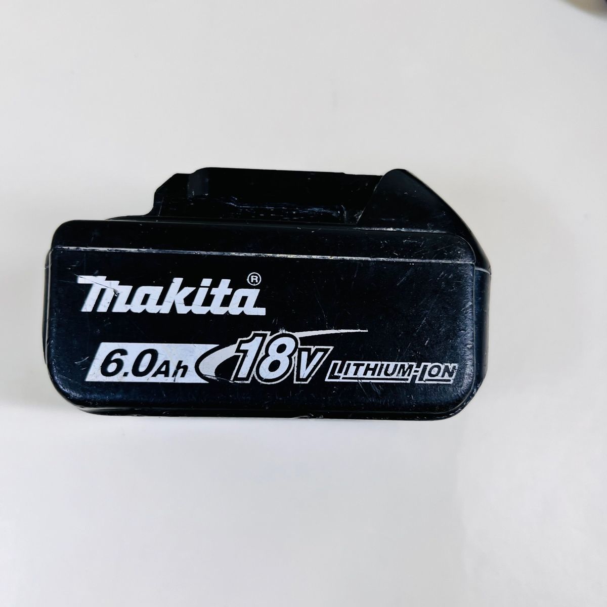 makita マキタ　 DC18RF BT1860B 純正品 充電器_画像4
