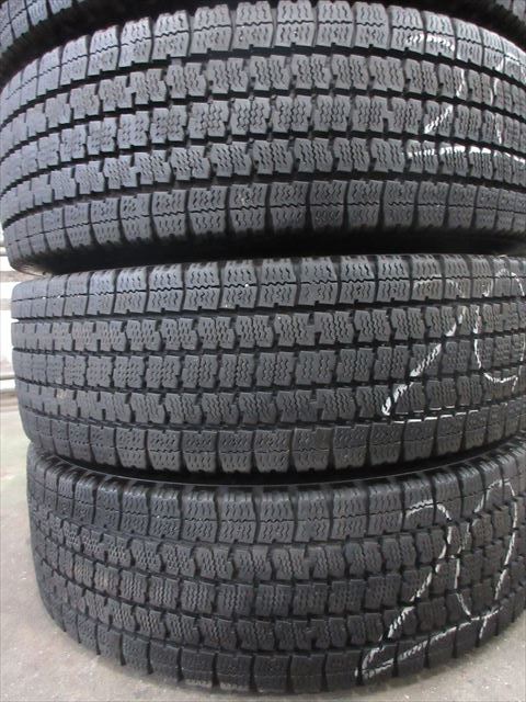 送料無料　スタッドレス　205/70R16　TOYO　M935　20年　三菱キャンター　ふそう　新車外しXAC16×5.5K　115-8C　5穴　現状美品　6本セット_画像8