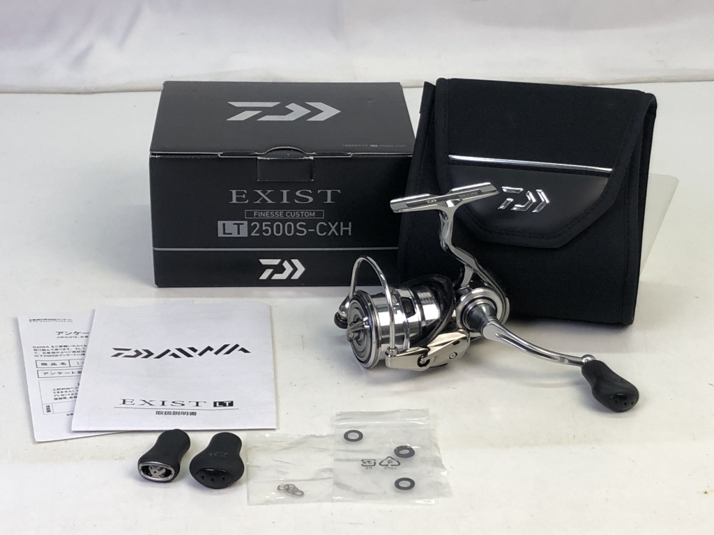 【6638】DAIWA 18 イグジスト FC LT2500S-CXH スピニングリール EXIST ダイワ 箱あり フィッシング 釣り具 中古品_画像1