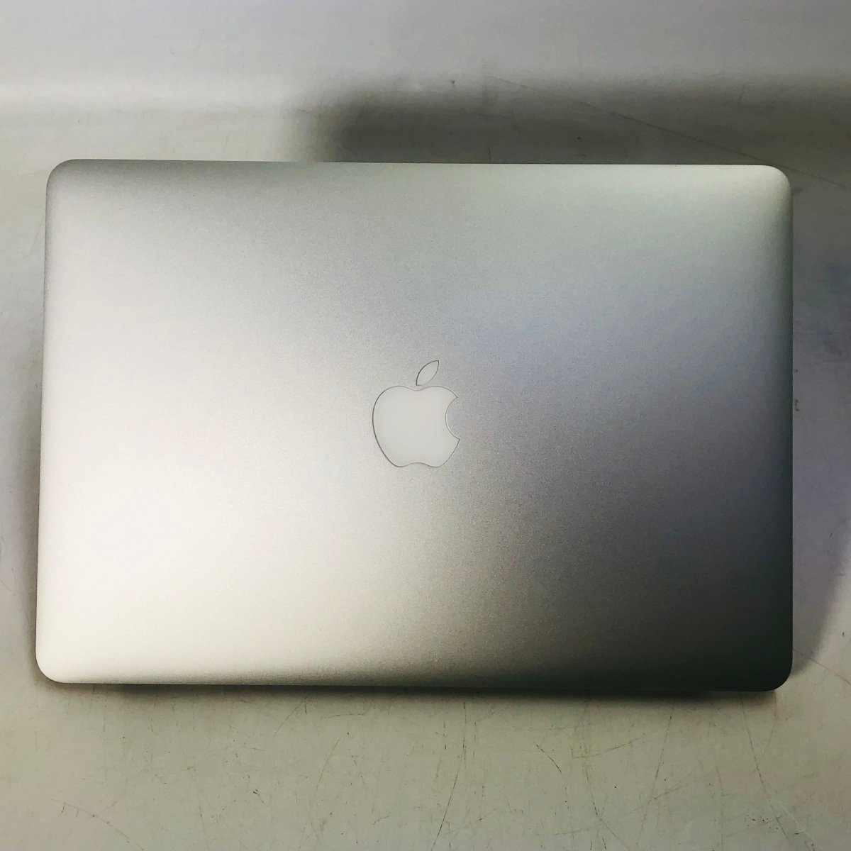 ジャンク MacBook Air 13インチ (Early 2015) Core i5 1.6GHz/4GB MJVE2J/A_画像5