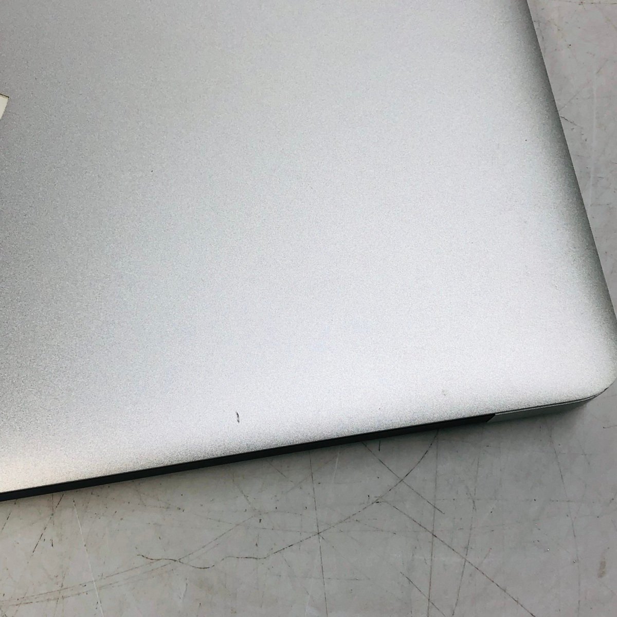 ジャンク MacBook Air 11インチ (Mid 2013) Core i5 1.3GHz/4GB/SSD 128GB MD711J/A_画像7