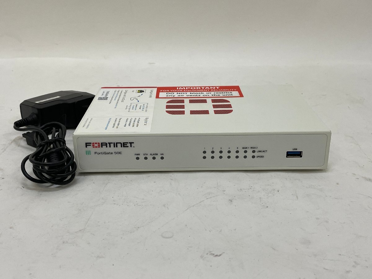 【中古】Fortinet Fortigate 50E　工場出荷初期化済み（467)　ライセンス・サポート 2024/5/23 ファームV6.2.15_画像1