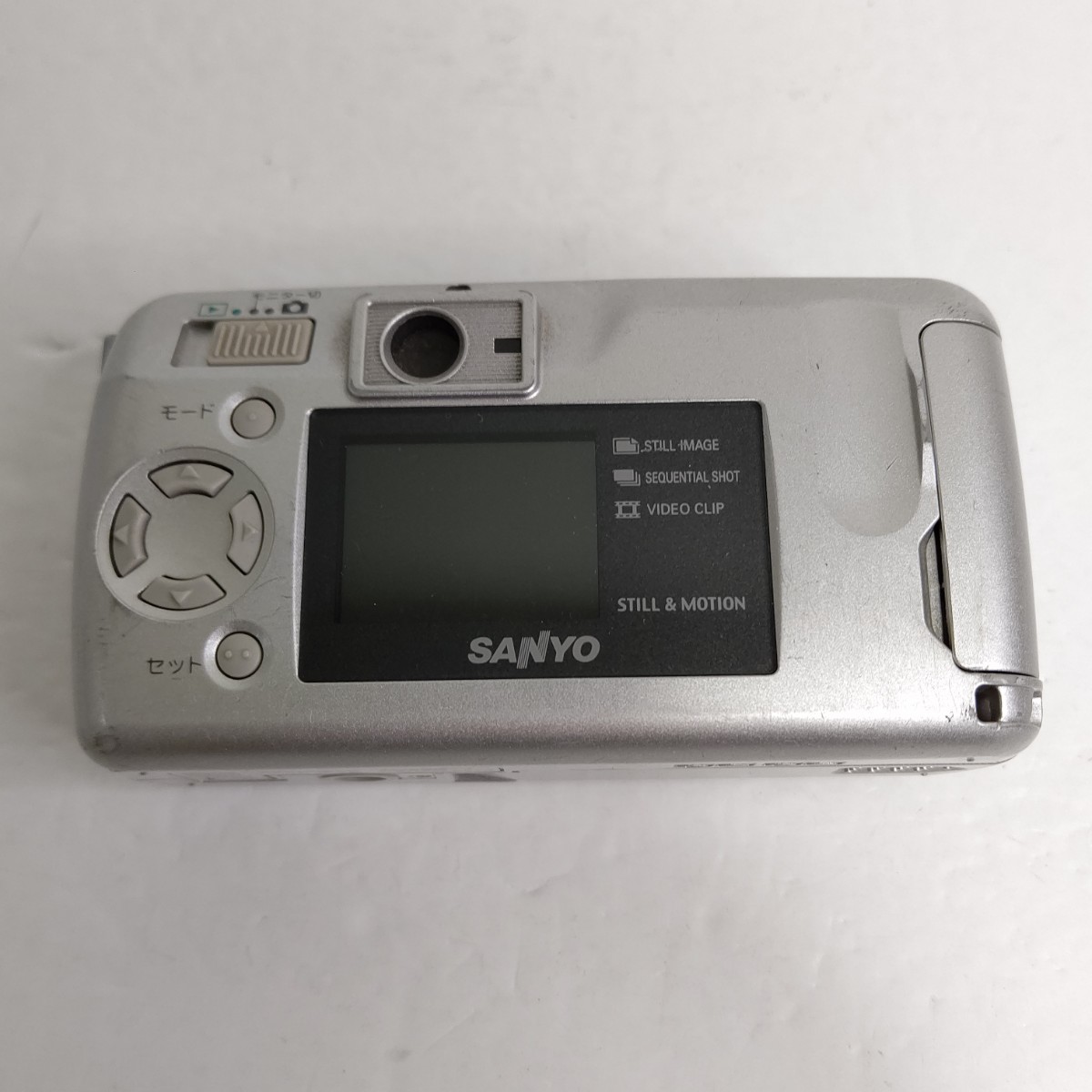 SANYO　DSC-R1 コンパクトデジタルカメラ　希少レトロ　サンヨー　電池式_画像6