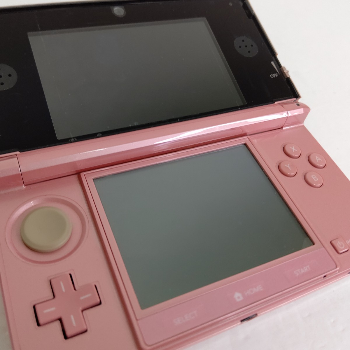 Nintendo　ニンテンドー3DS ミスティピンク　画面極美品　任天堂　ゲーム