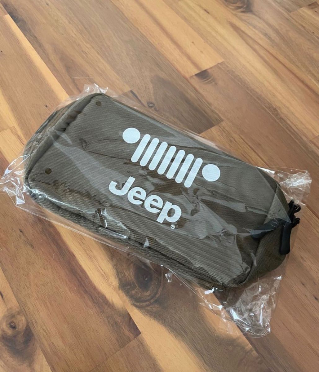 ★新品・非売品★Jeep ジープ ノベルティ オリジナル 撥水ポーチ 小物入れ