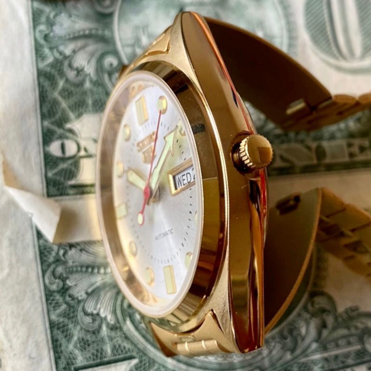 【存在感あり】★送料無料★ セイコー5 SEIKO5 メンズ腕時計 ホワイト ゴールド 自動巻 ヴィンテージ アンティーク_画像4