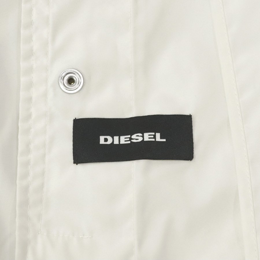 相場価格￥25,300- 美品 DIESEL ディーゼル J-ROMAN-P バックロゴプリント 撥水加工 コーチジャケット L オフホワイト ブルゾン_画像6